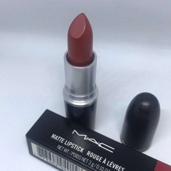 mac 646 lipstick